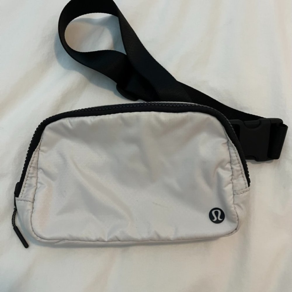 Lululemon Belt Bag